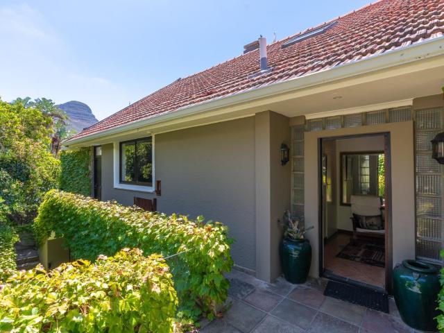 House for sale in Cape Town, Western Cape