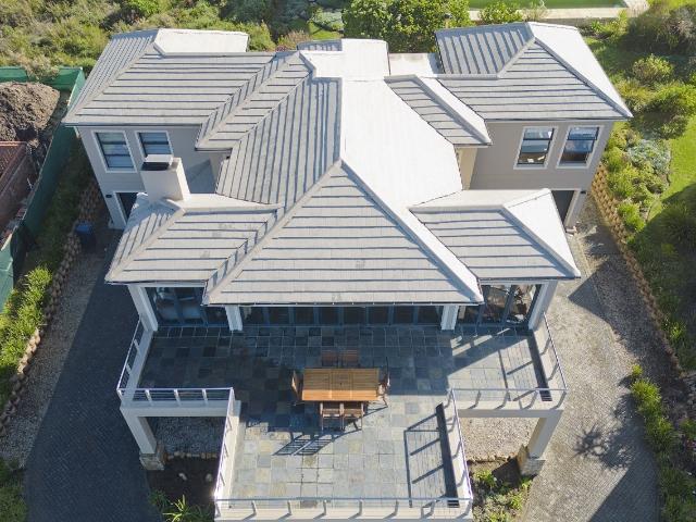 House for sale in Groot Brak Rivier, Western Cape