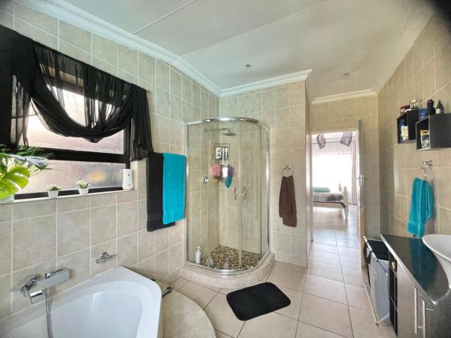 House for sale in Ekurhuleni, Gauteng