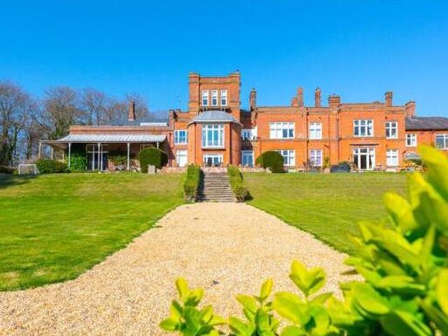 House for sale in Reading
