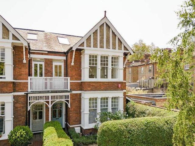 House for sale in Brentford End, Greater London