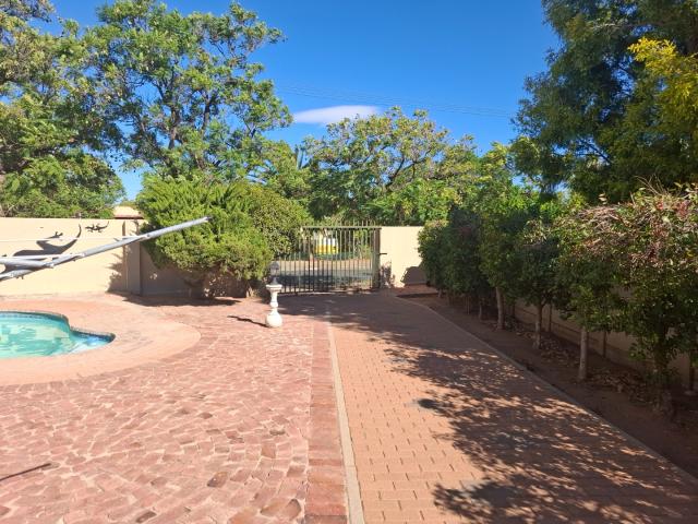 House for sale in Panorama, Western Cape