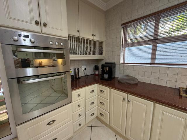 House for sale in Bushmans River Mouth, Eastern Cape