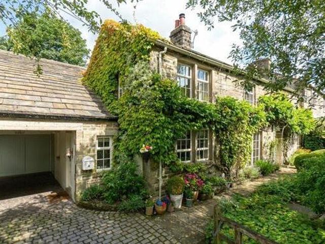 House for sale in Skipton, York and North Yorkshire