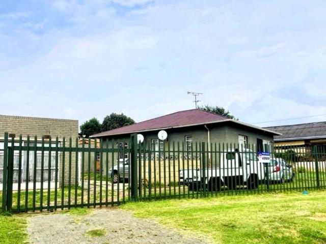 House for sale in Vosloorus, Gauteng
