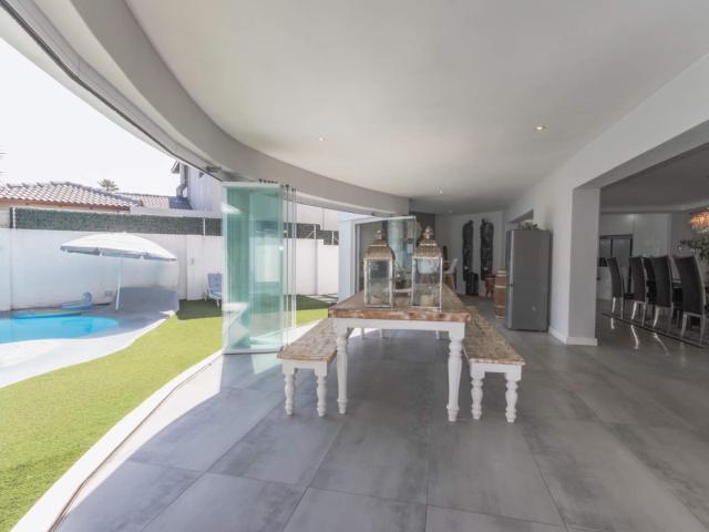 House for sale in Cape Town, Western Cape