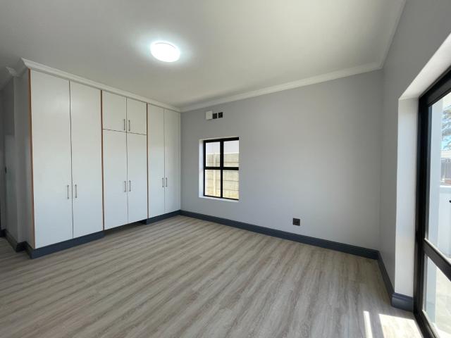 House for sale in West Coast, Riebeeck Valley