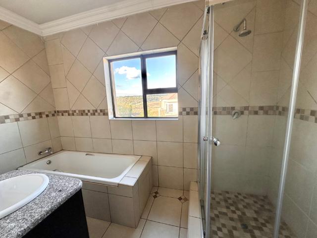 House for sale in Olievenhoutbos, Gauteng