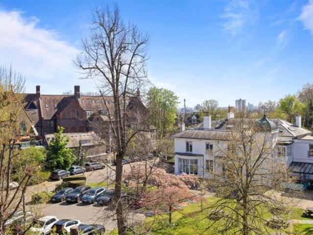 House for sale in Hampstead, Greater London