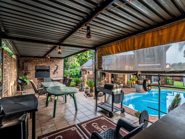 House for sale in Waterkloof, Gauteng