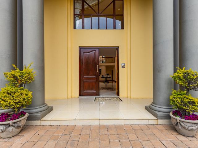 House for sale in Waterkloof, Gauteng