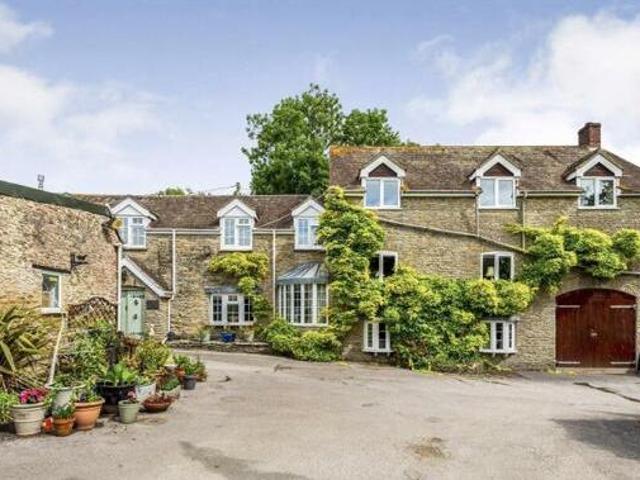House for sale in Wincanton, Somerset