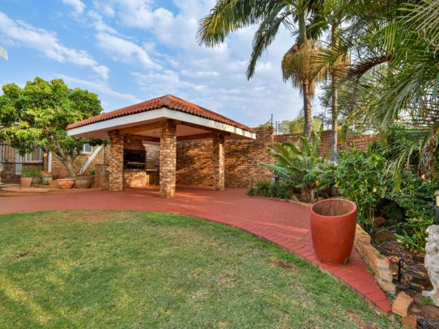 House for sale in Waterkloof, Gauteng