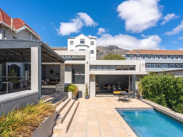 House for sale in Cape Town, Western Cape