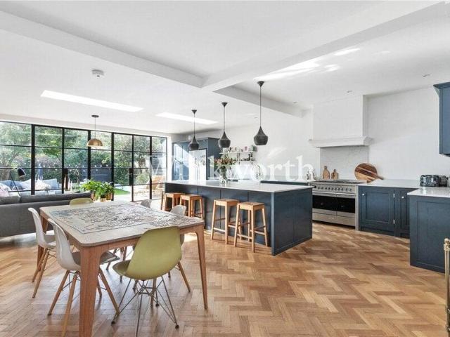 House for sale in Fox Lane, Rushmoor