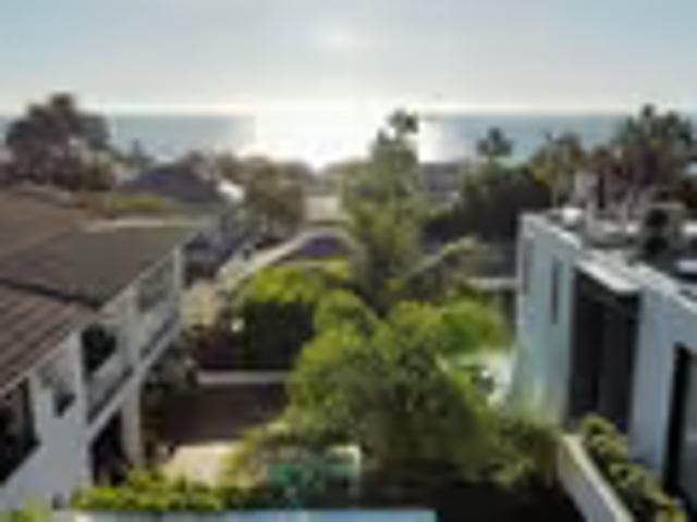 House for sale in Fresnaye, Cape Town