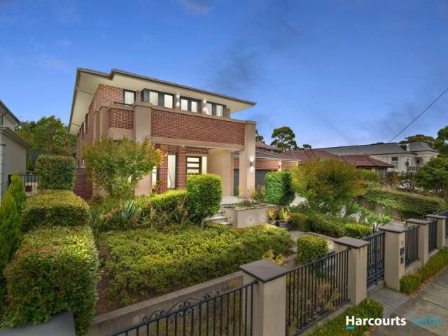 House for sale in Glen Waverley, Melbourne
