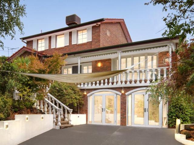 House for sale in Glen Waverley, Melbourne