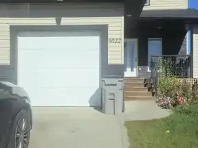 House for rent in Crystal Lake Estates, Grande Prairie