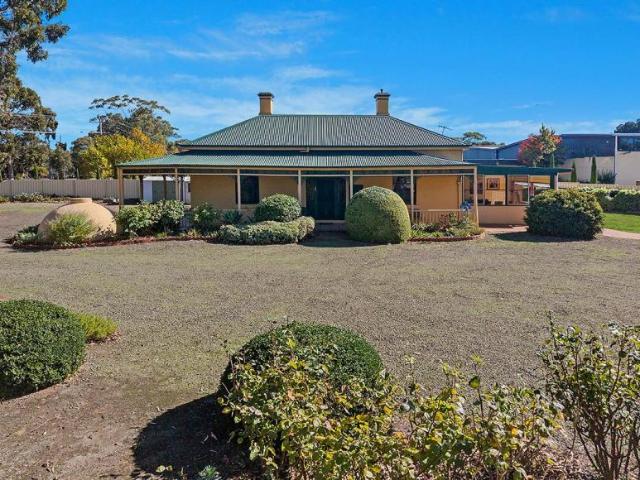 House for sale in Hamilton, Shire of Southern Grampians