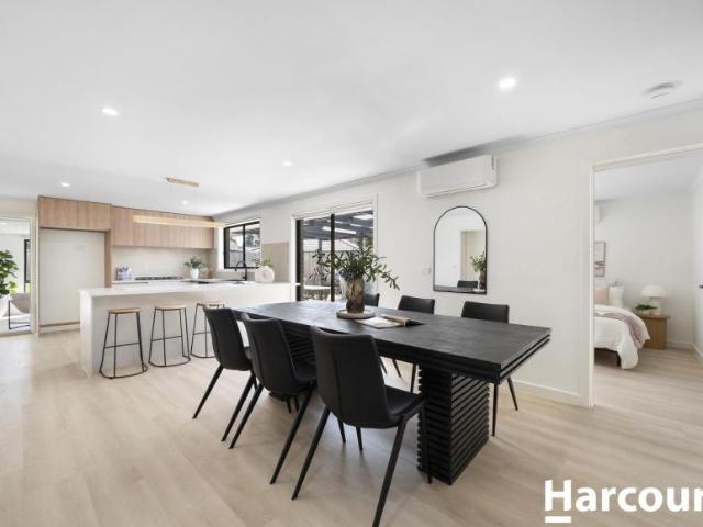 House for sale in Bellbridge, Melbourne