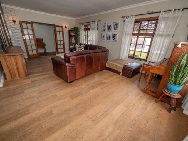House for sale in Cape Town, Western Cape