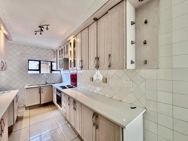 House for rent in Waterkloof, Gauteng