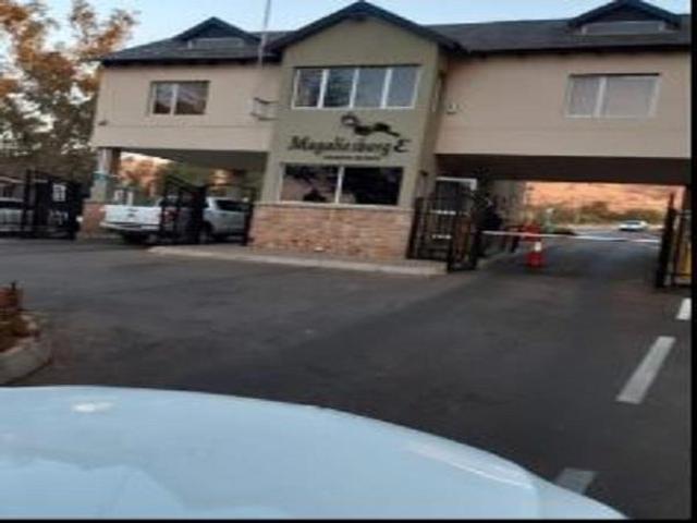 House for rent in Karenpark, Akasia
