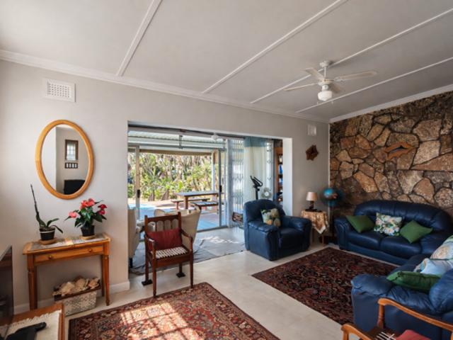 House for sale in Ugu District Municipality, Kwazulu-natal