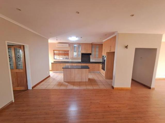 House for rent in Waterkloof, Gauteng