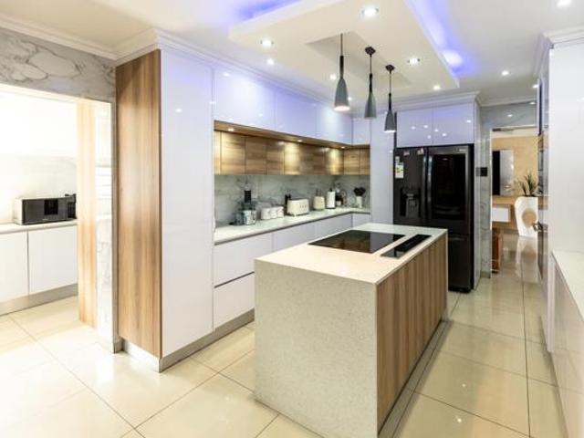 House for sale in UMhlathuze Municipality, Kwazulu-natal