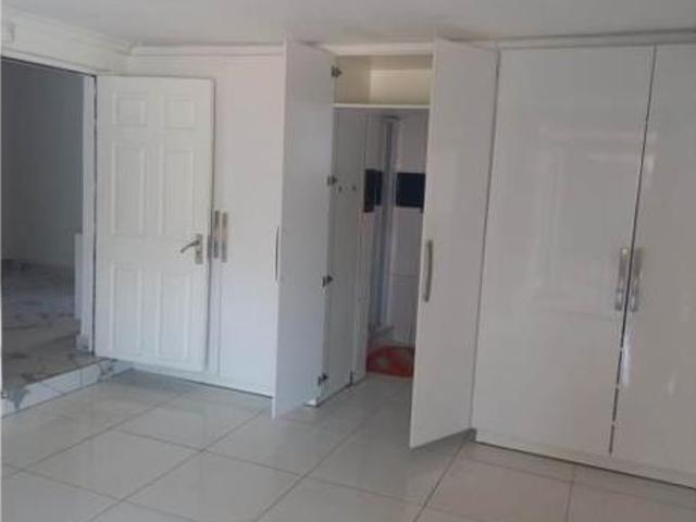 House for rent in Seaview, Kwazulu-natal