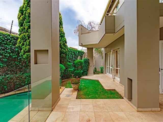 House for rent in Sandton