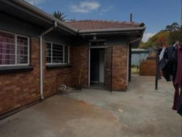 House for rent in Vosloorus, Gauteng