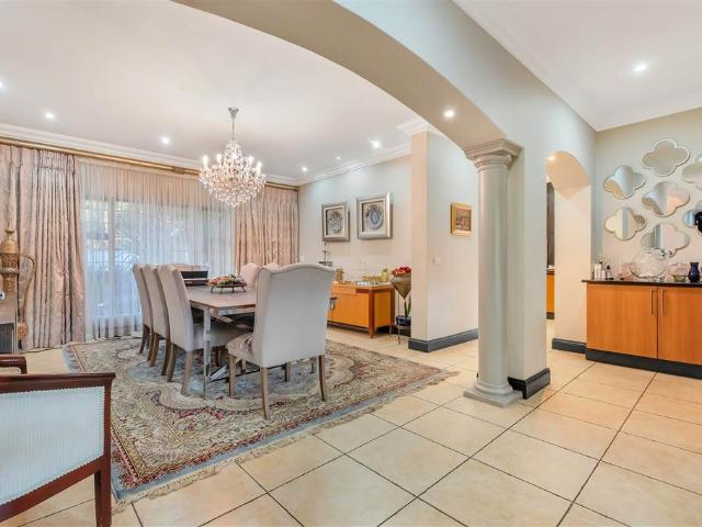 House for sale in Johannesburg, North & Sandton