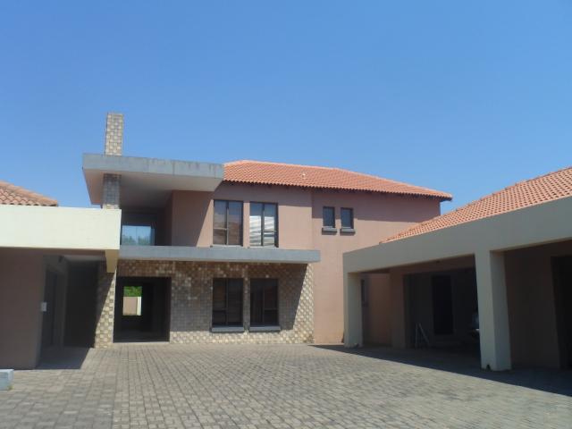 House for sale in eMalahleni, Emalahleni Local Municipality