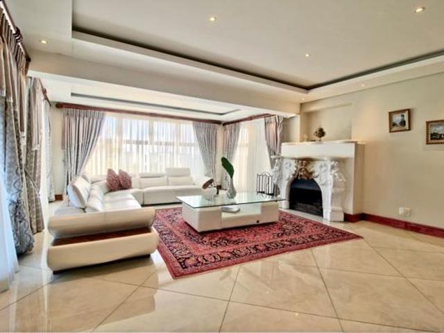 House for sale in Cape Town, Western Cape