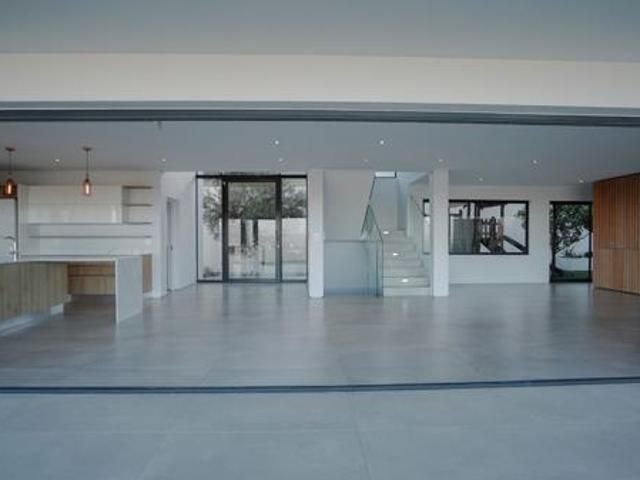House for sale in Cape Town, Western Cape