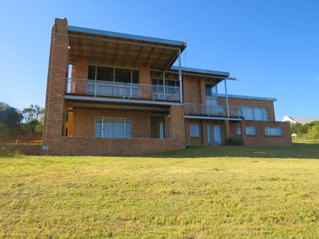House for sale in Bushmans River Mouth, Eastern Cape