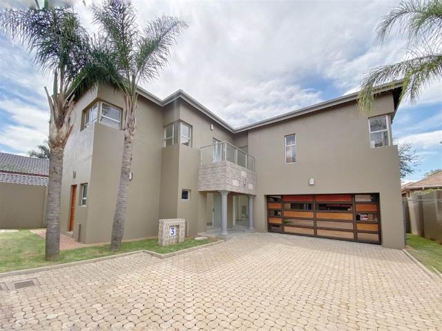 House for sale in Vosloorus, Gauteng