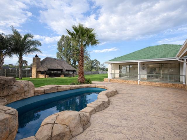 House for rent in Vosloorus, Gauteng
