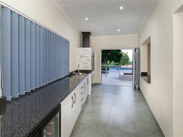 House for sale in Johannesburg, East