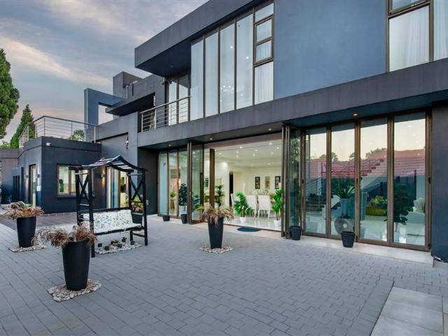 House for sale in Johannesburg, East