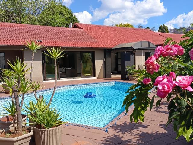 House for sale in Bedfordview, City of Ekurhuleni Metropolitan Municipality