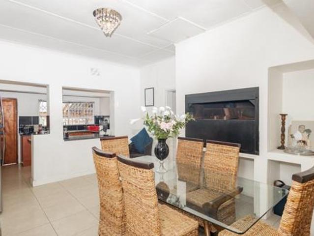 House for sale in Cape Town, Western Cape