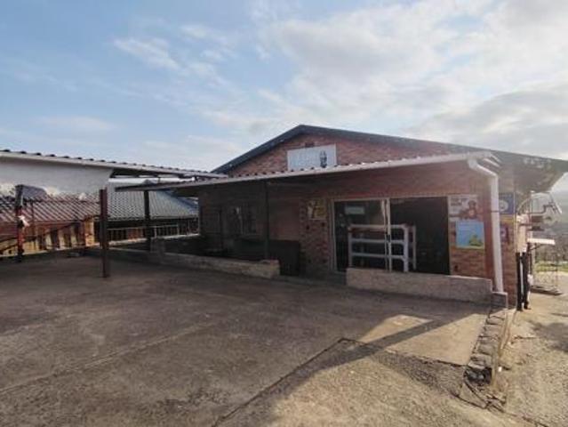 House for sale in Tongaat Beach, Kwazulu-natal
