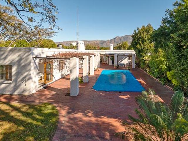 House for sale in Cape Town, Western Cape