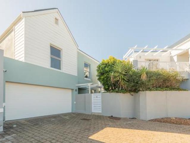 House for sale in Cape Town, Western Cape