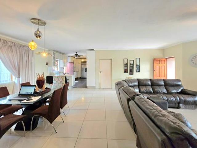 House for sale in UMhlathuze Municipality, Kwazulu-natal