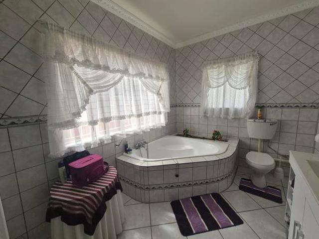 House for sale in Dr Ruth Segomotsi Mompati District Municipality, North West